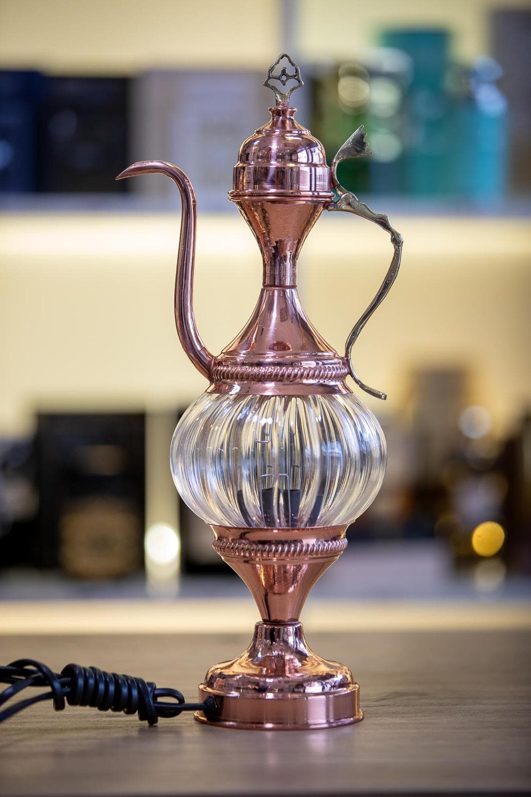 Mihrimah "Güneş Işıltısı" El Yapımı Cam Lamba Rose